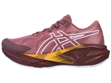ASICS Novablast 5 TR\Womens Shoes\NaturBathing/Red